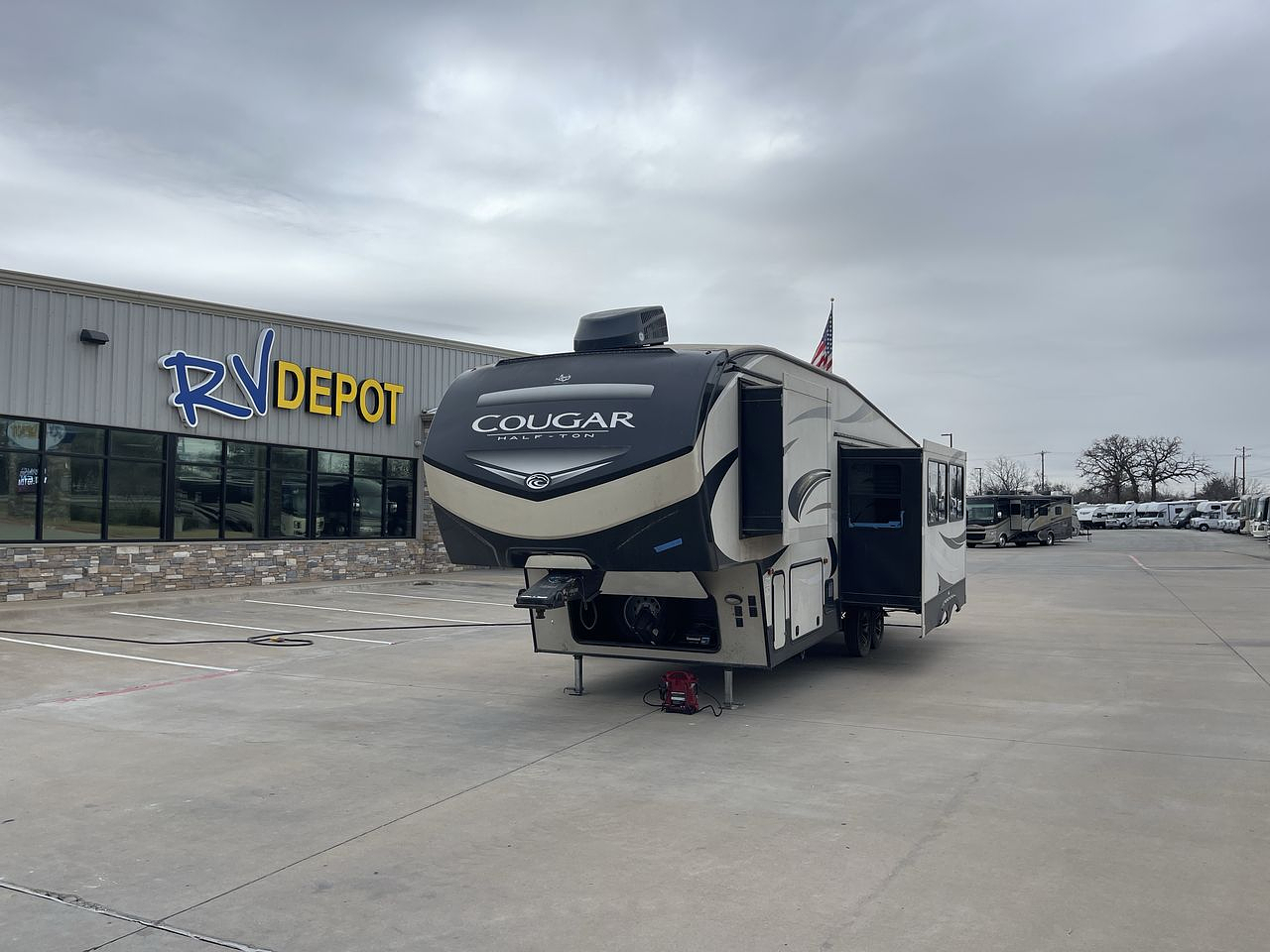 2019 KEYSTONE COUGAR 29RDB