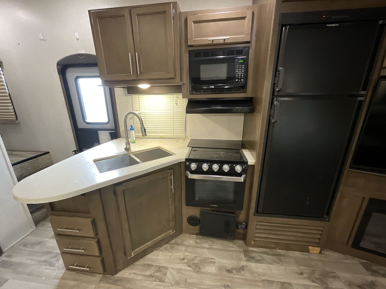 2019 KEYSTONE COUGAR 29RDB