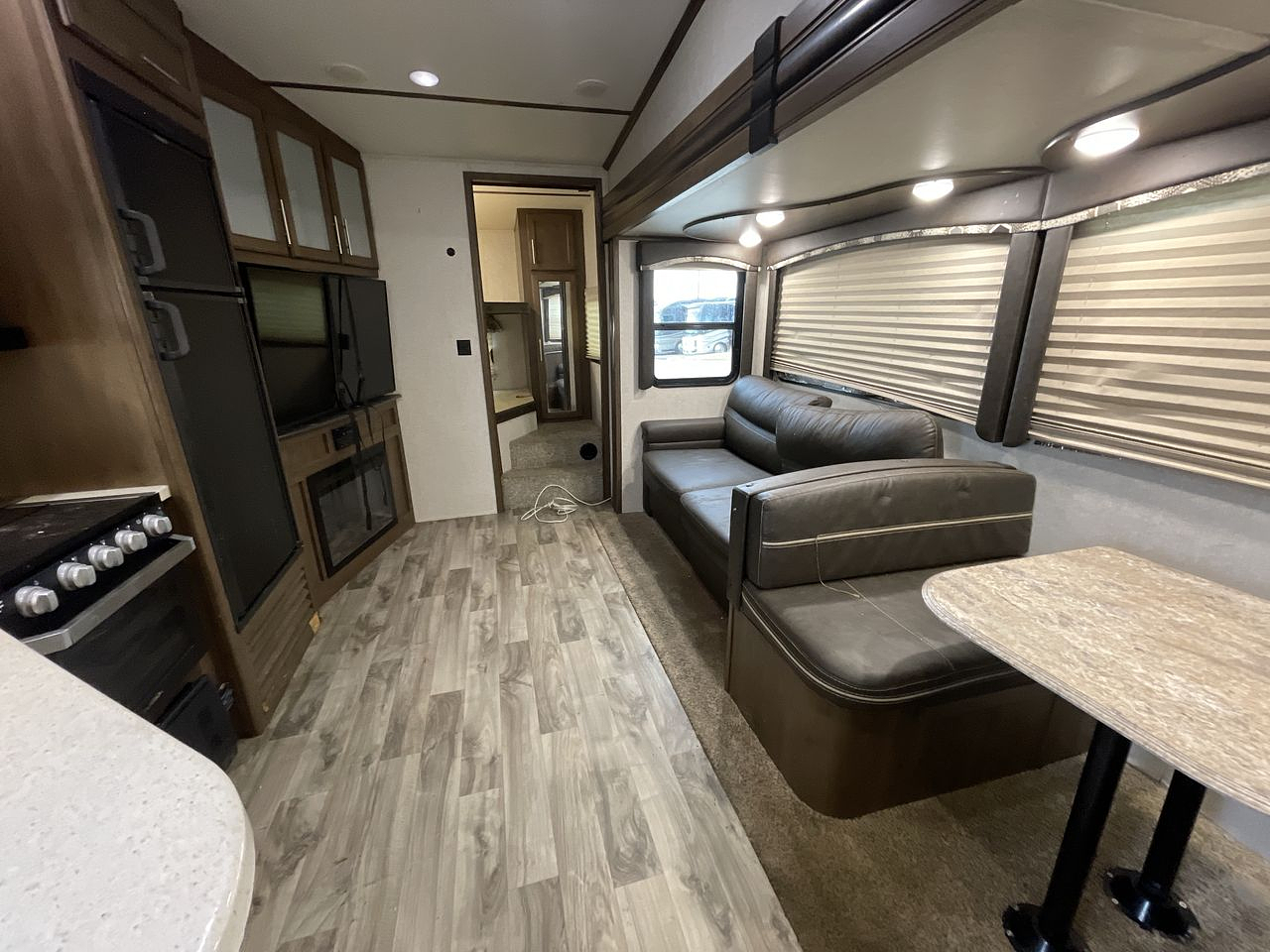 2019 KEYSTONE COUGAR 29RDB