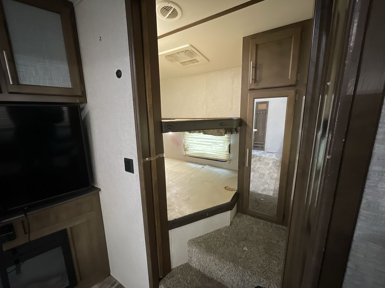 2019 KEYSTONE COUGAR 29RDB