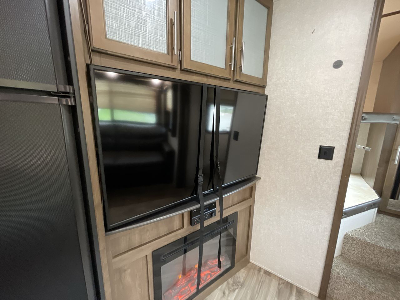 2019 KEYSTONE COUGAR 29RDB