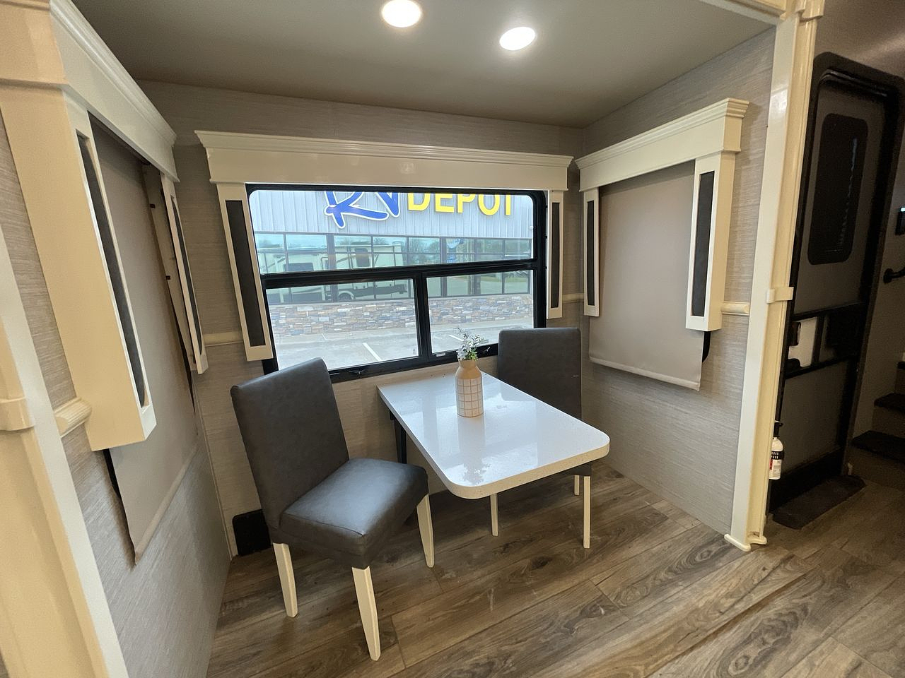 2022 VANLEIGH VILANO 377FL