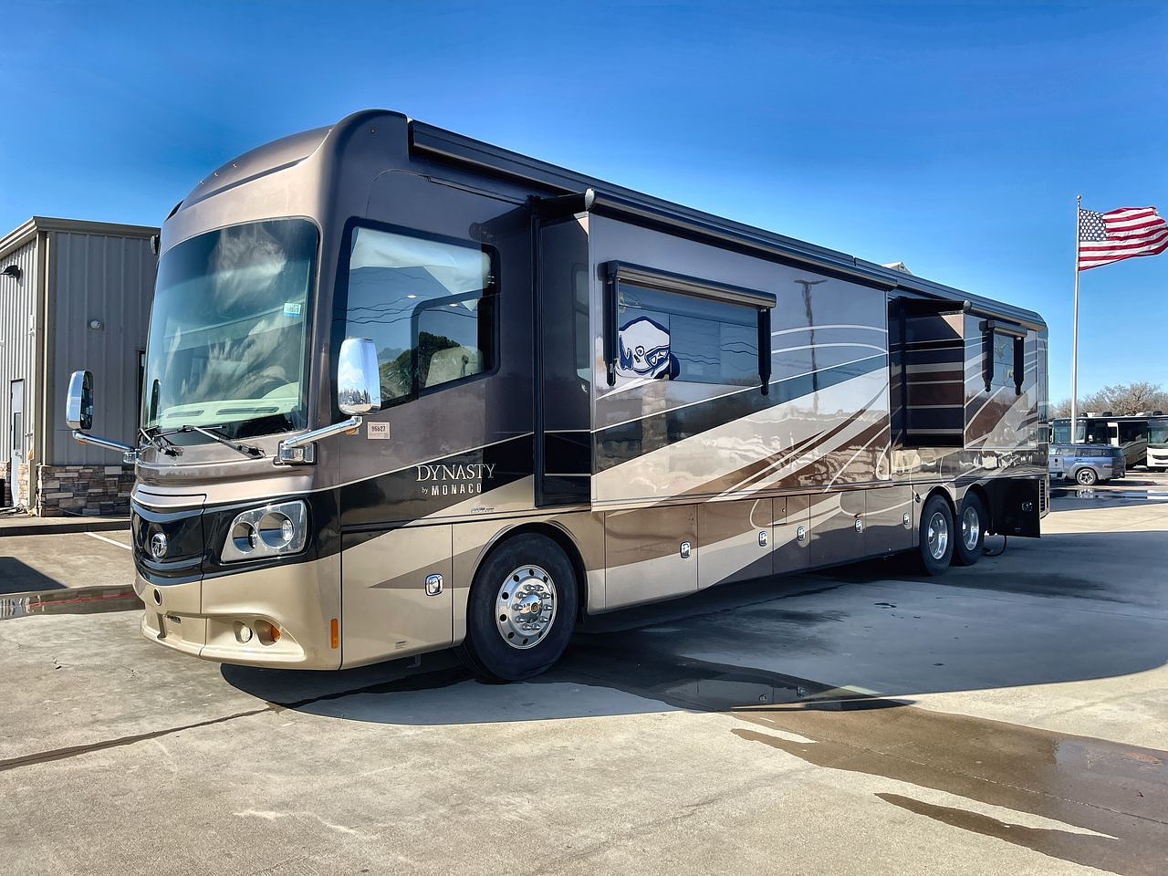 2015 MONACO DYNASTY 45P