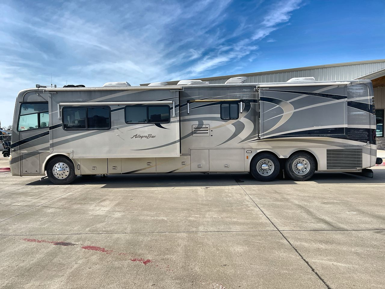 2006 TIFFIN ALLEGRO BUS 42QDP