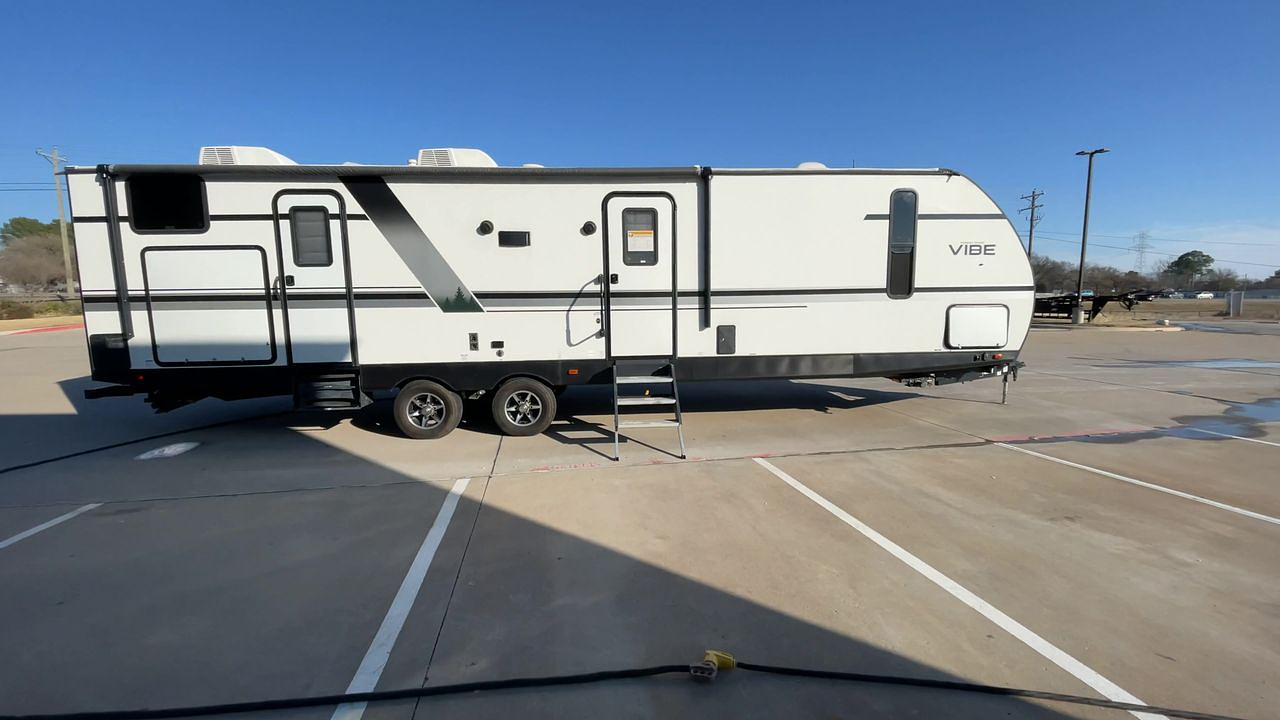 2020 FOREST RIVER VIBE 32BH