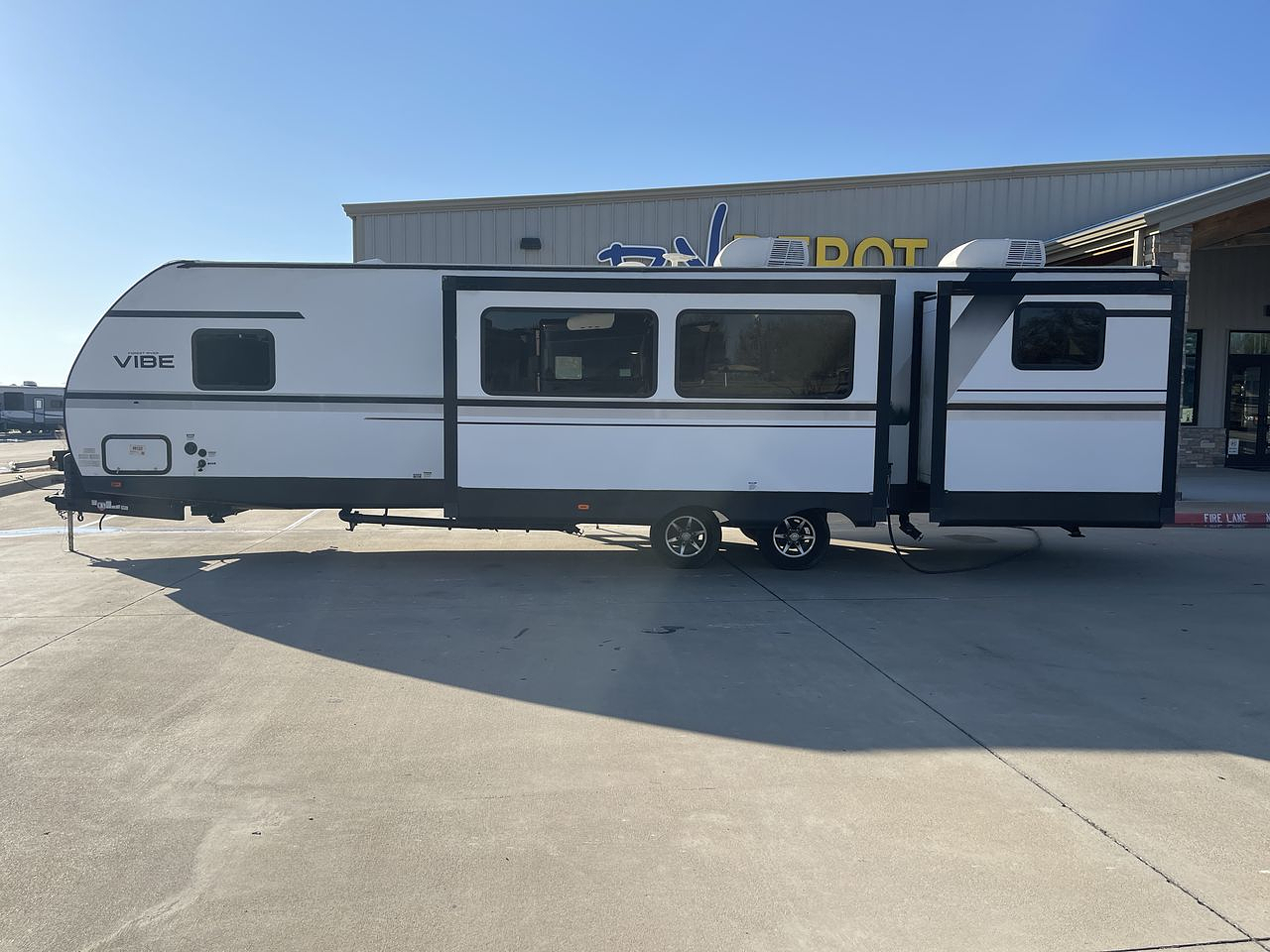 2020 FOREST RIVER VIBE 32BH