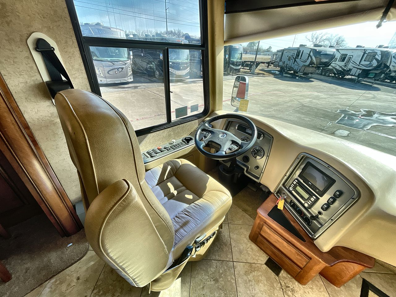 2011 HOLIDAY RAMBLER ENDEAVOR 43PDS