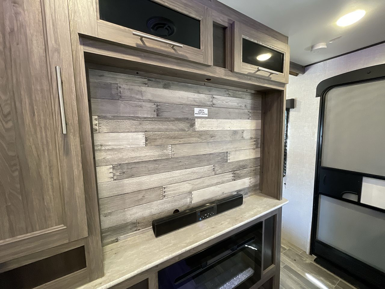 2023 CROSSROADS ZINGER 340BH