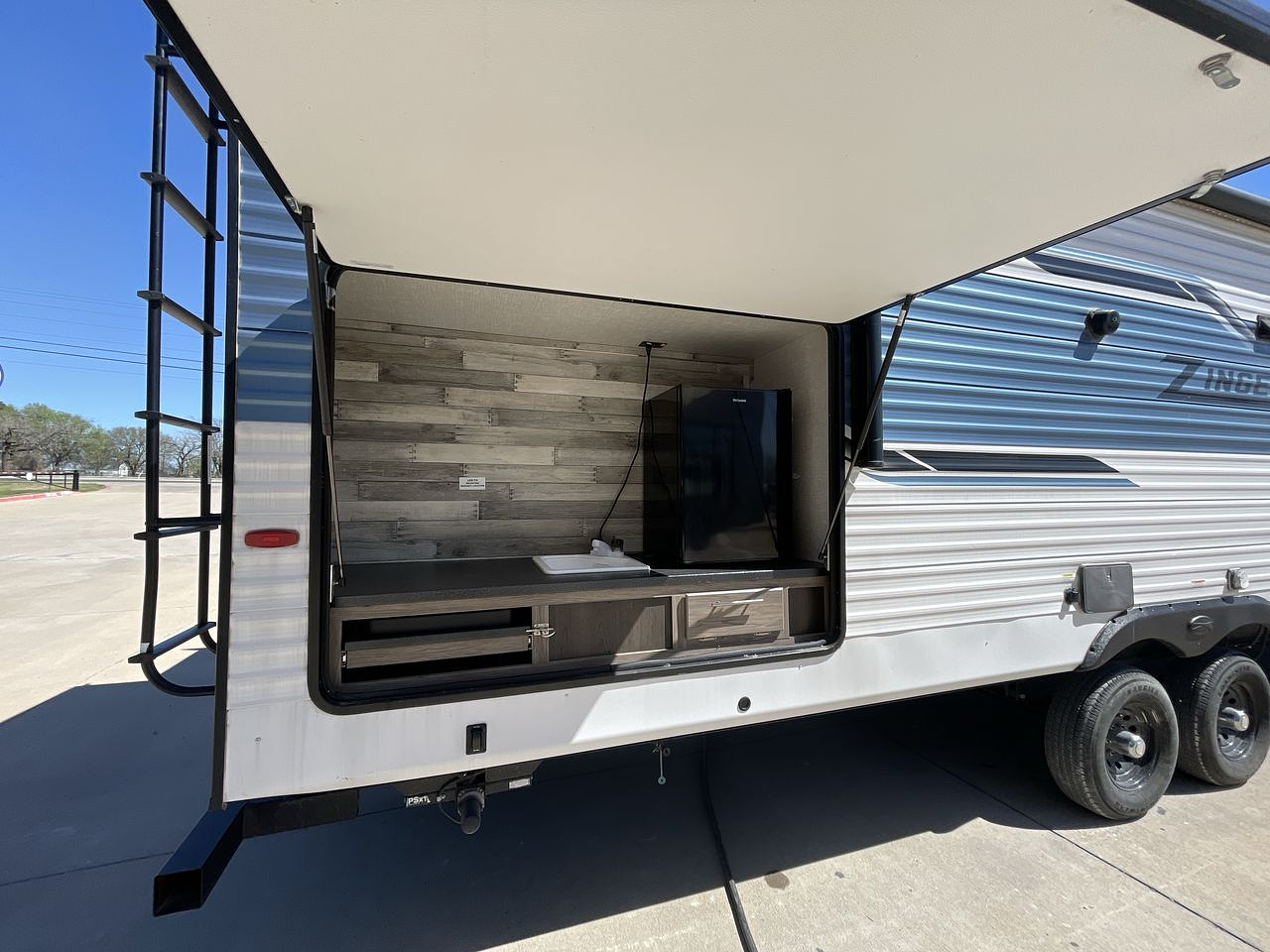 2023 CROSSROADS ZINGER 340BH