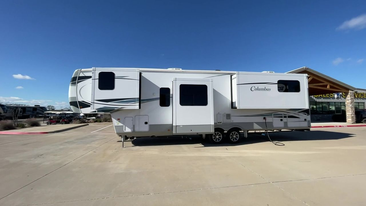 2022 FOREST RIVER COLUMBUS 1492 388FK