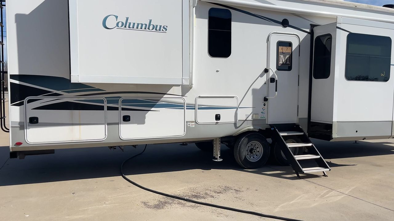 2022 FOREST RIVER COLUMBUS 1492 388FK