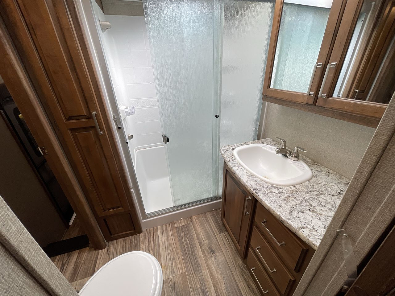 2019 KEYSTONE LAREDO 358BP
