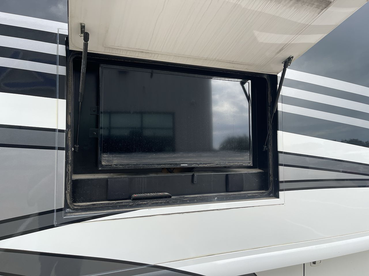 2013 THOR TUSCANY 40EX