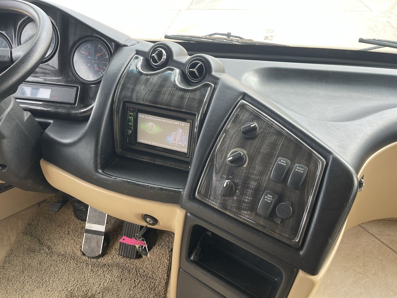 2013 THOR TUSCANY 40EX