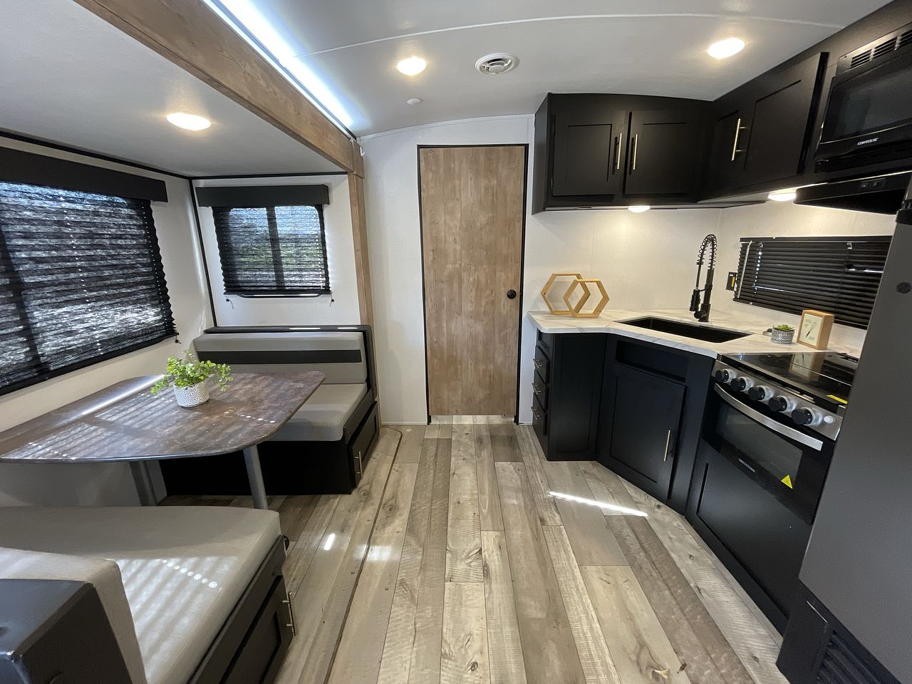 2023 KEYSTONE SPRINGDALE 335BH