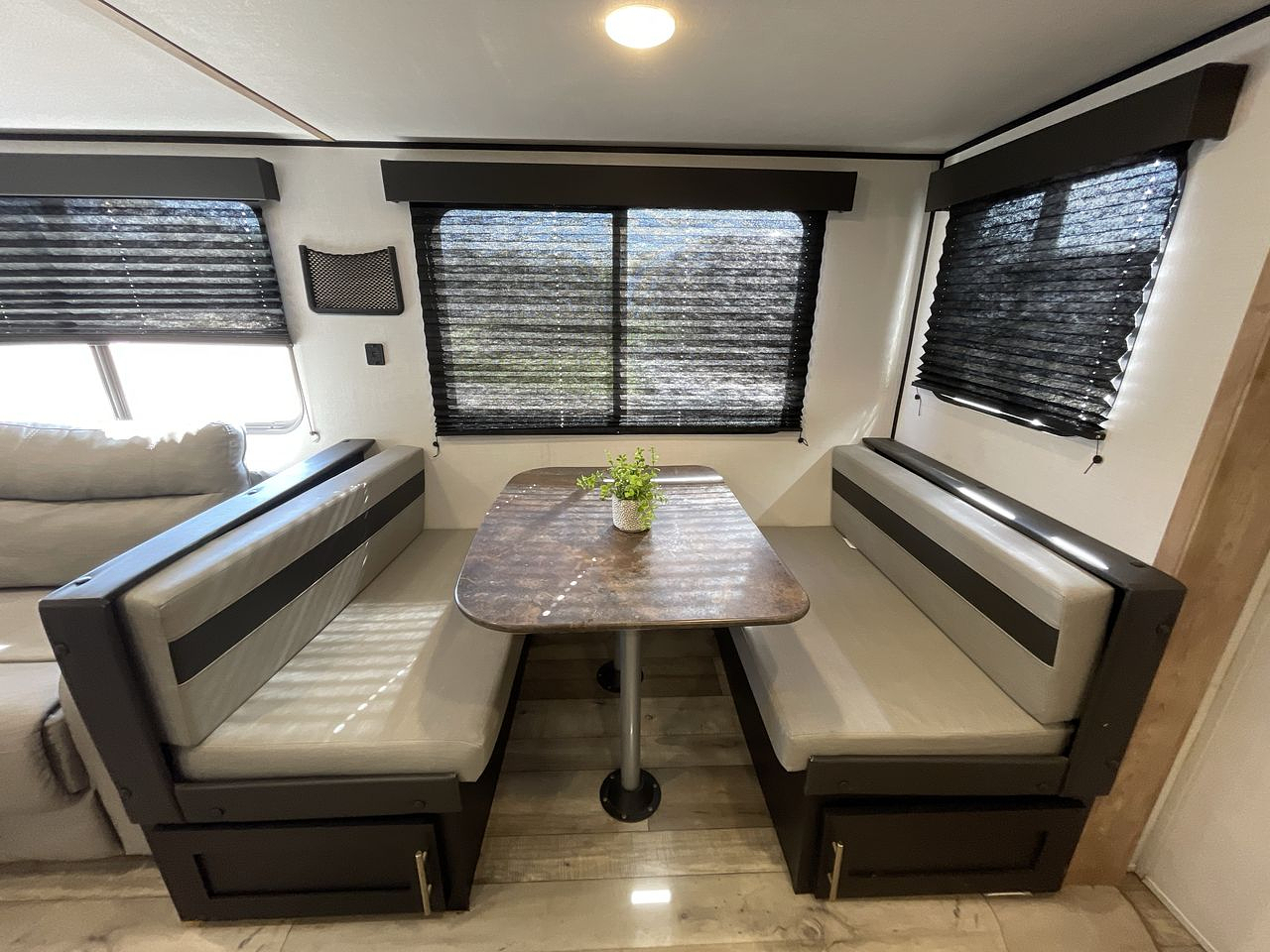 2023 KEYSTONE SPRINGDALE 335BH