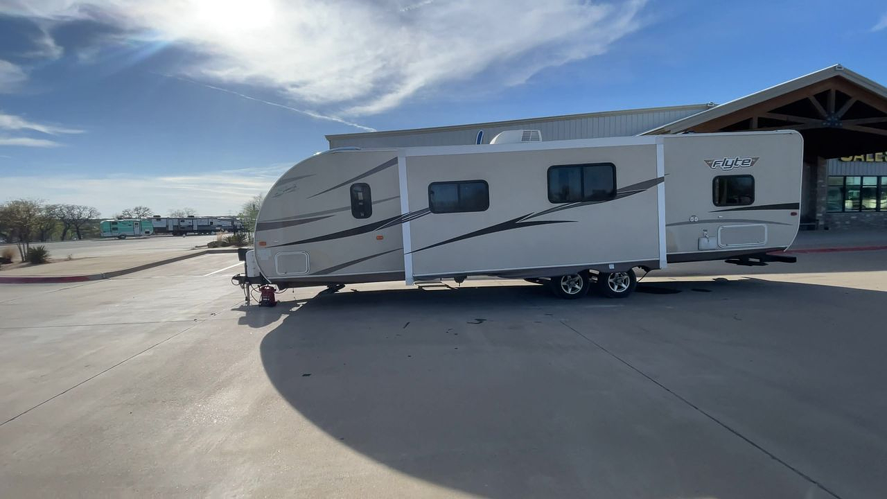 2016 FOREST RIVER SHASTA 31OK