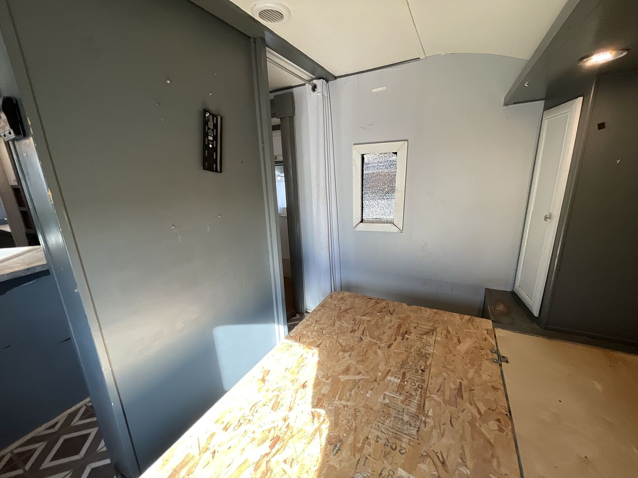 2016 FOREST RIVER SHASTA 31OK