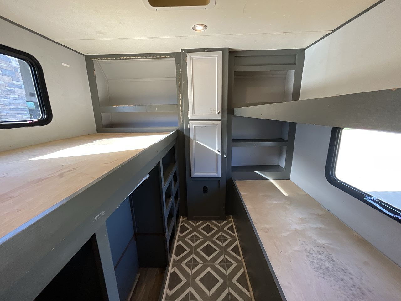 2016 FOREST RIVER SHASTA 31OK