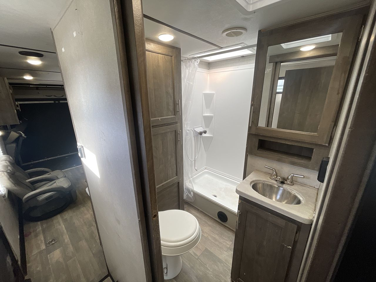 2021 FOREST RIVER XLR 335LRLE