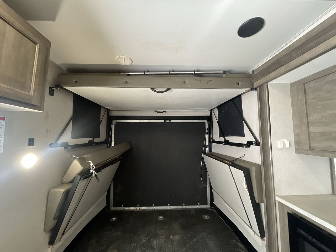 2021 FOREST RIVER XLR 335LRLE