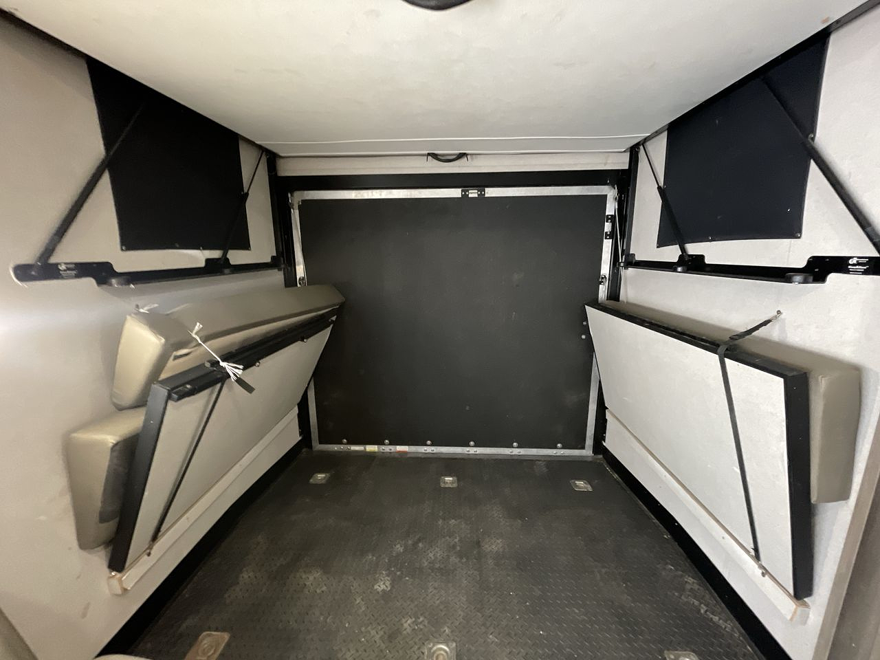 2021 FOREST RIVER XLR 335LRLE