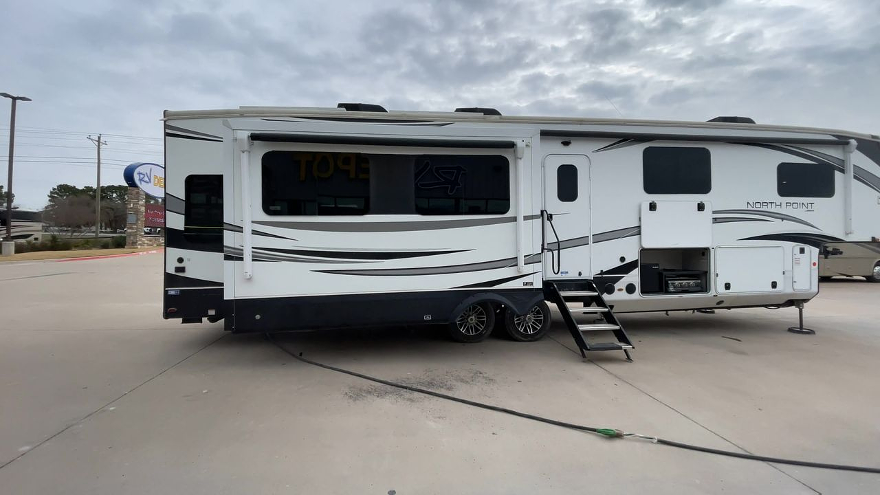 2023 JAYCO NORTH POINT 377RLBH