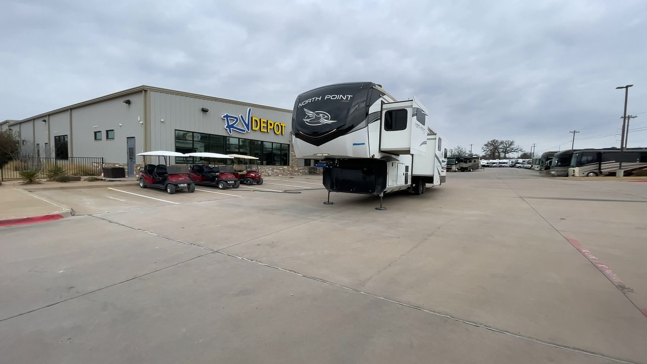 2023 JAYCO NORTH POINT 377RLBH