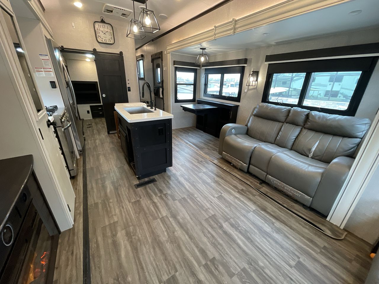 2023 JAYCO NORTH POINT 377RLBH