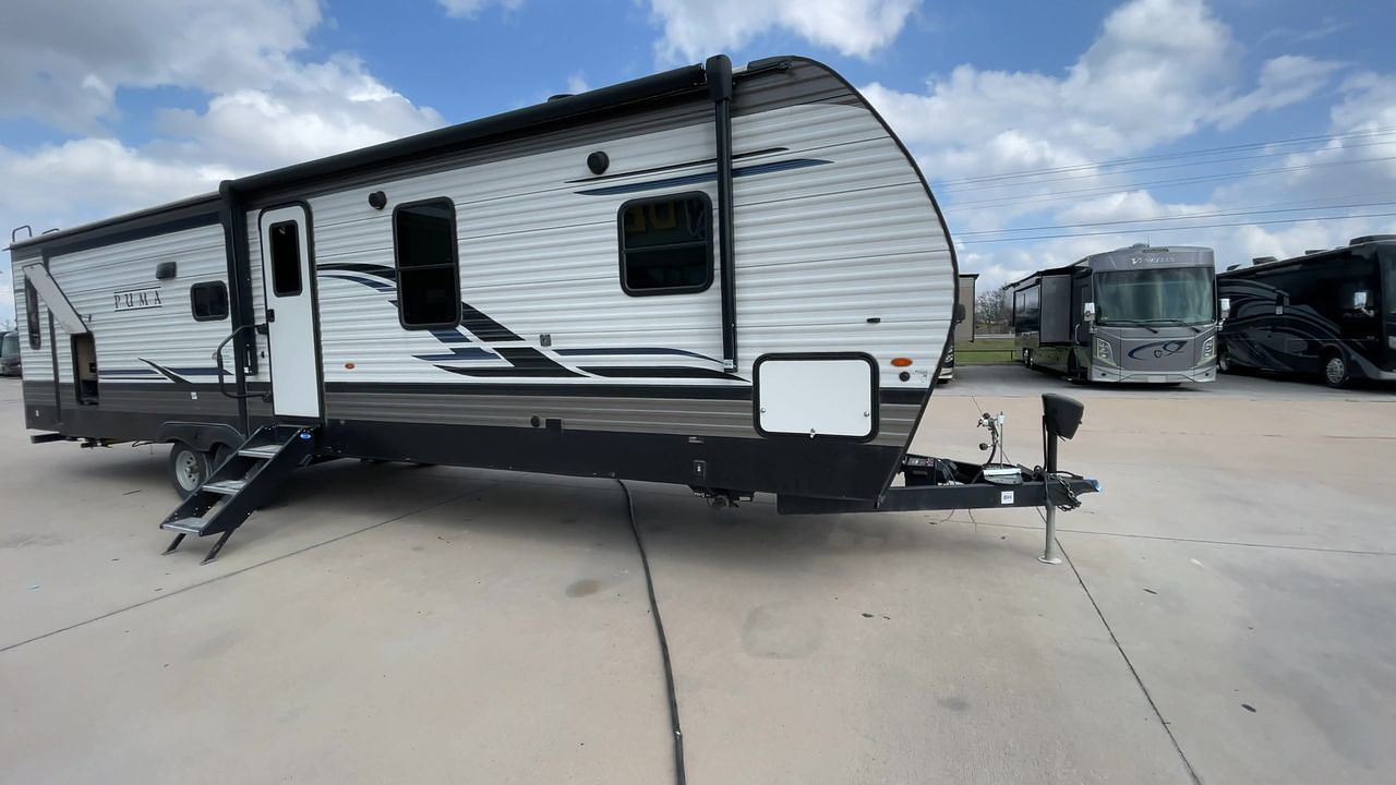 2022 FOREST RIVER PUMA 32MBDS