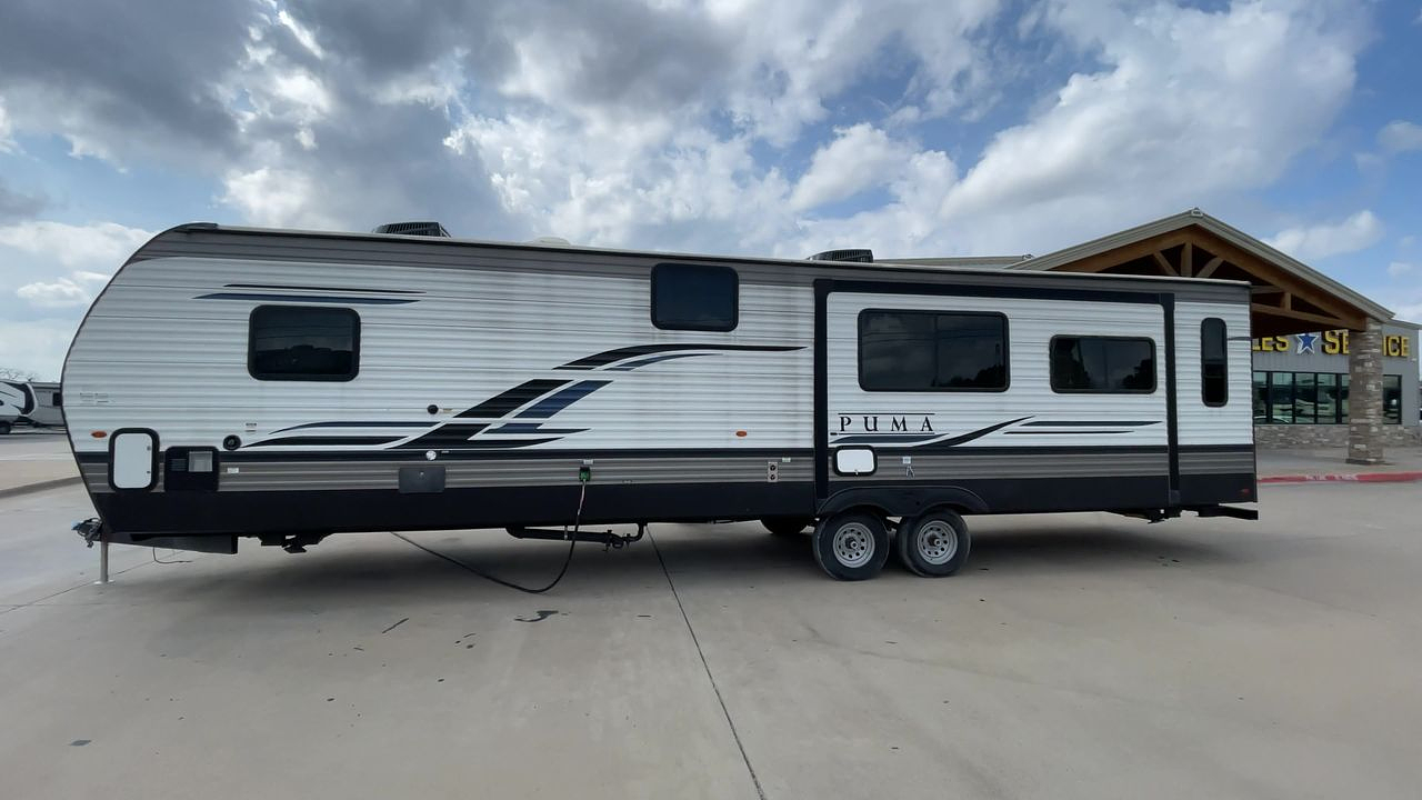 2022 FOREST RIVER PUMA 32MBDS