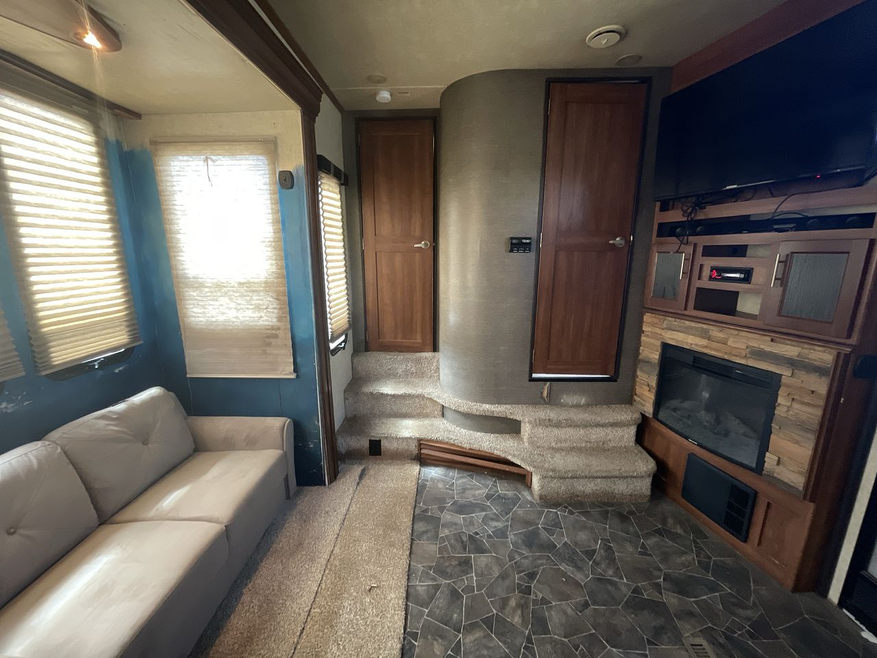 2013 KEYSTONE FUZION FZ395