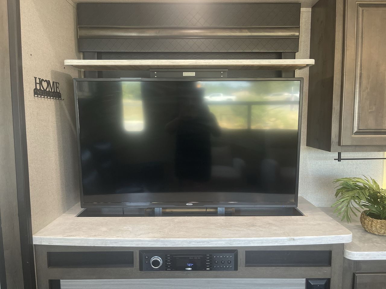 2020 KEYSTONE VOLTAGE 4185