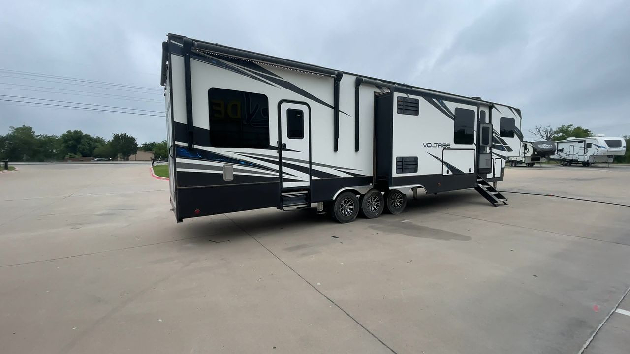 2020 KEYSTONE VOLTAGE 4185