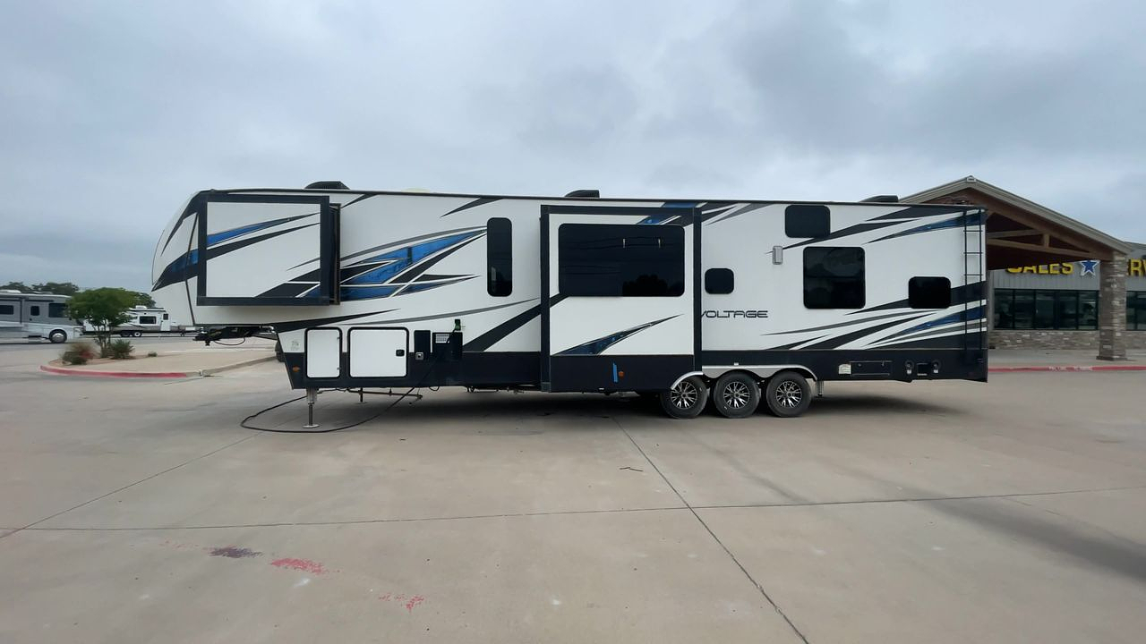 2020 KEYSTONE VOLTAGE 4185