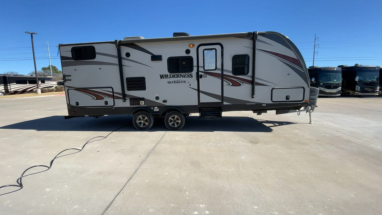 2018 WILDERNESS 2475BH