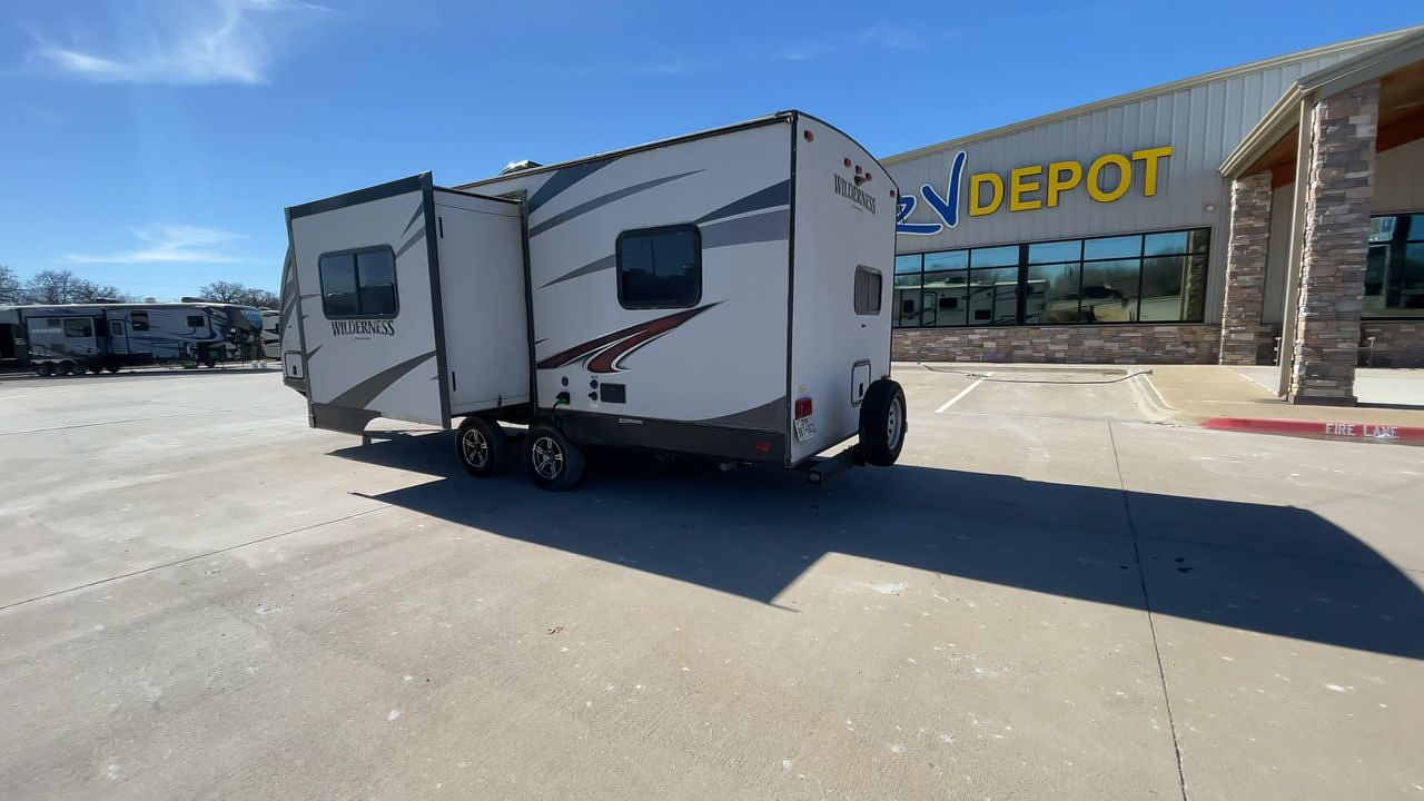 2018 WILDERNESS 2475BH