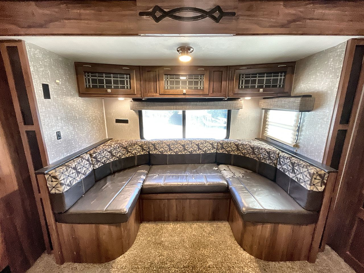 2018 WILDERNESS 2475BH