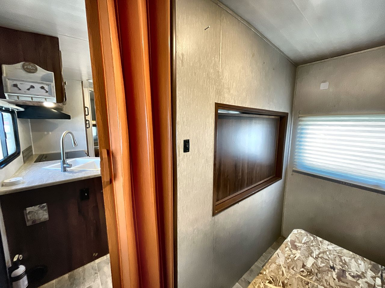 2018 WILDERNESS 2475BH