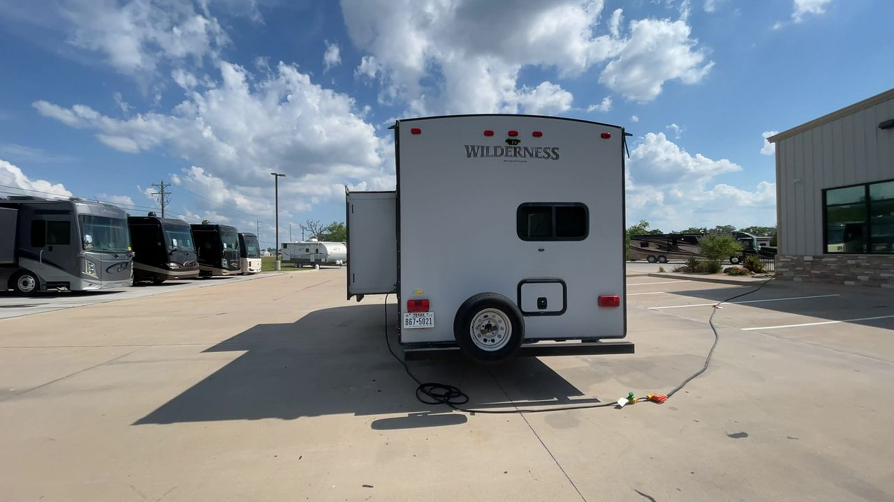 2018 WILDERNESS 2475BH