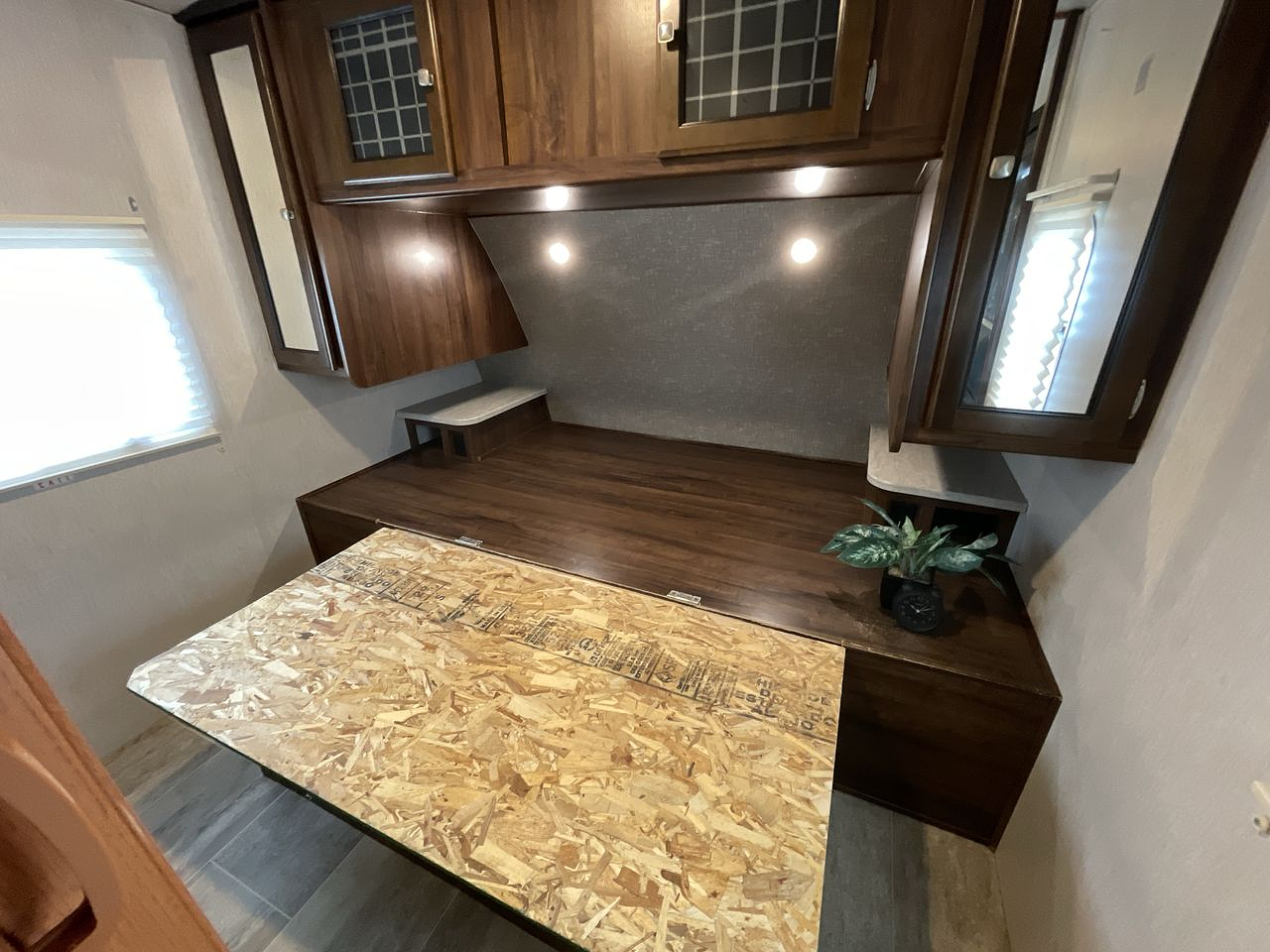 2018 WILDERNESS 2475BH