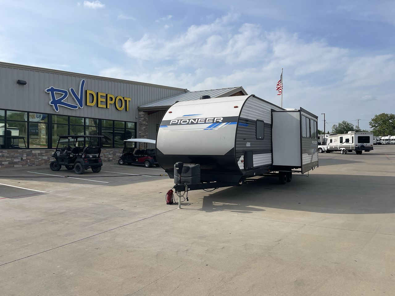 2023 HEARTLAND PIONEER