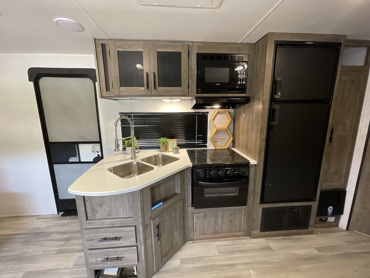 2023 HEARTLAND PIONEER