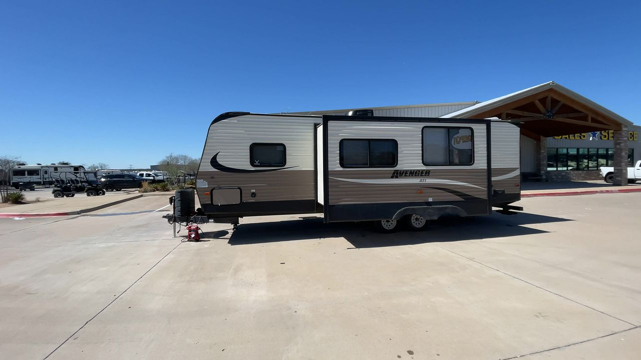 2016 PRIMETIME AVENGER 27BBS