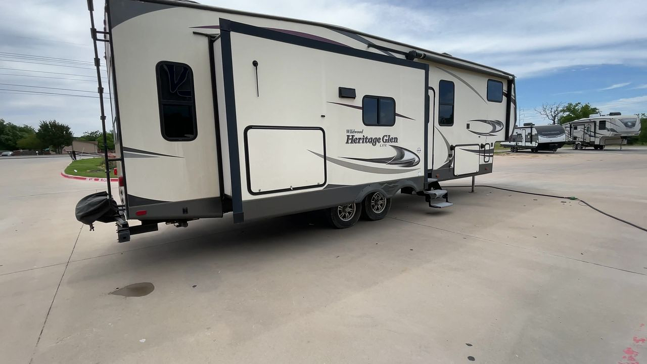 2016 FOREST RIVER HERITAGE GLEN 276RLI