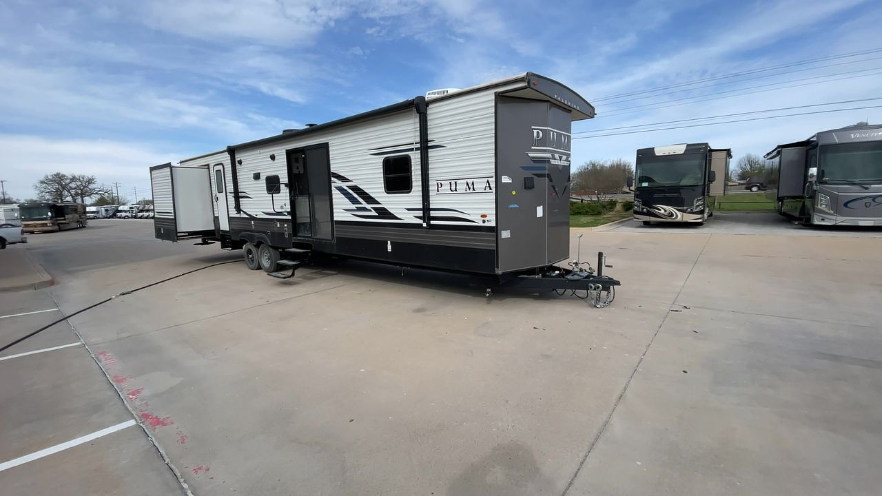 2022 FOREST RIVER PUMA 39PQB