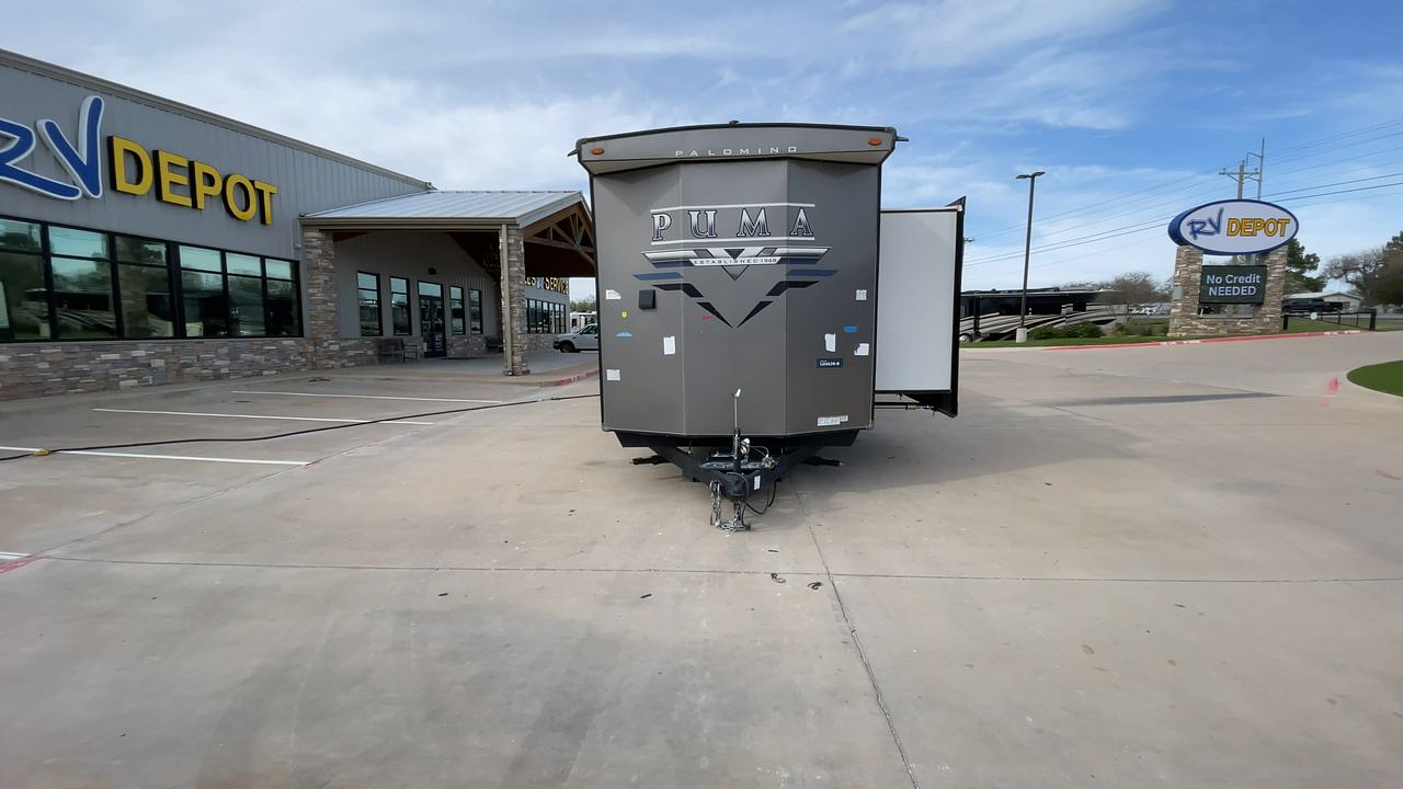 2022 FOREST RIVER PUMA 39PQB