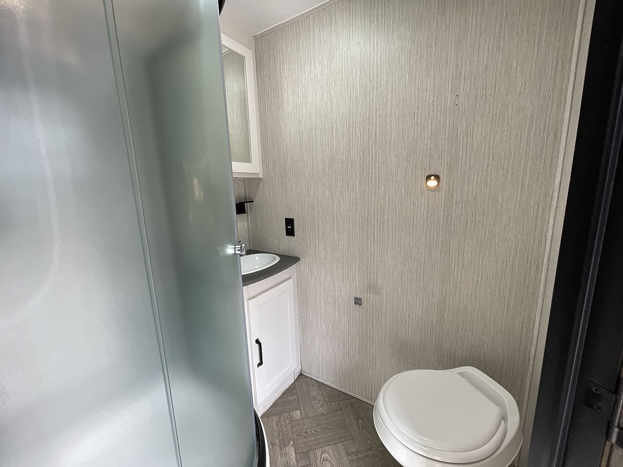 2022 FOREST RIVER PUMA 39PQB