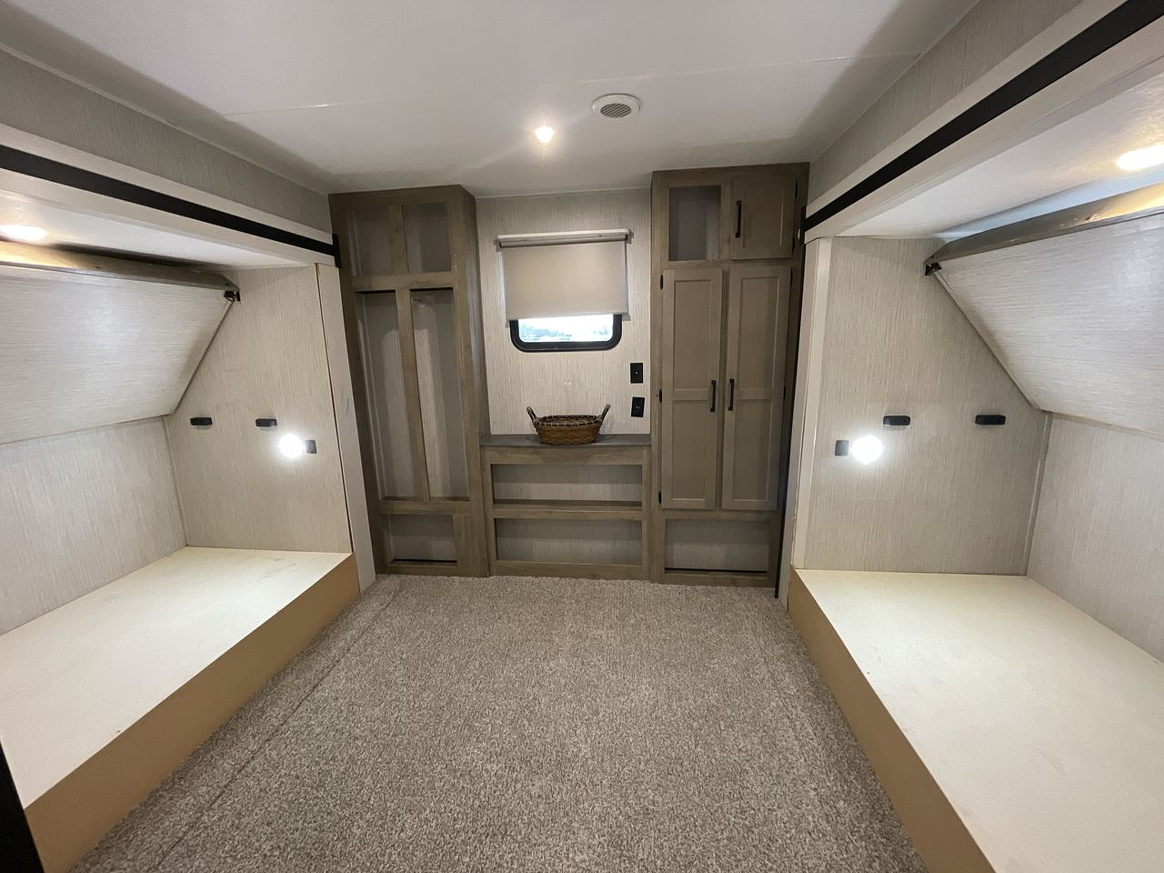 2022 FOREST RIVER PUMA 39PQB