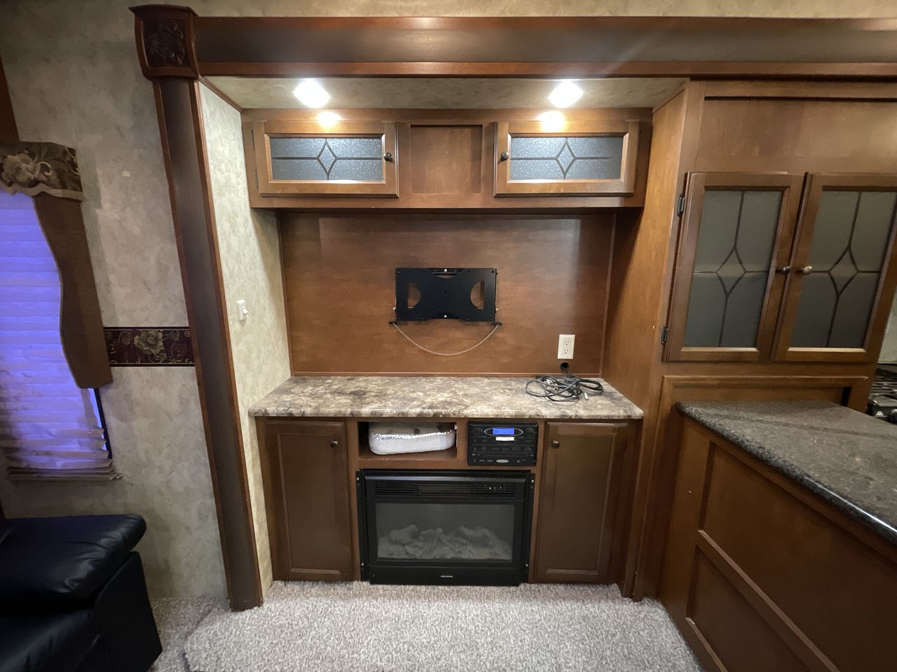 2013 COACHMEN CHAPARRAL 325MKS